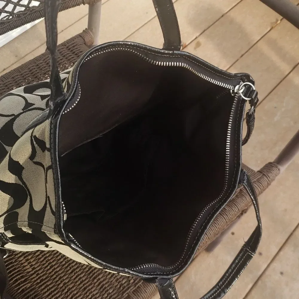COACH Black and Gray Signature Foldover Tote Bag No. H1369-F23304